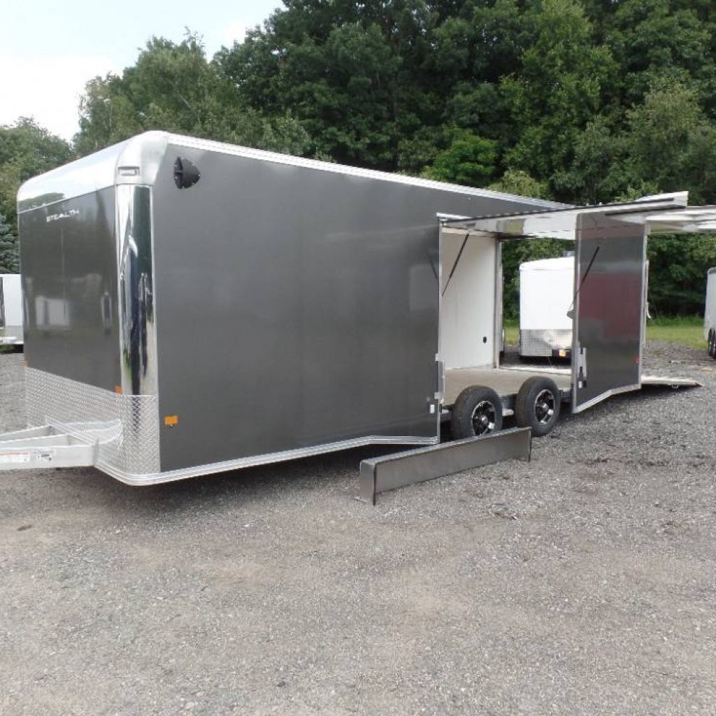 Aluminum Frame 8.5X24 Enclosed Car Trailer with Large Escape Door with Removable Fender